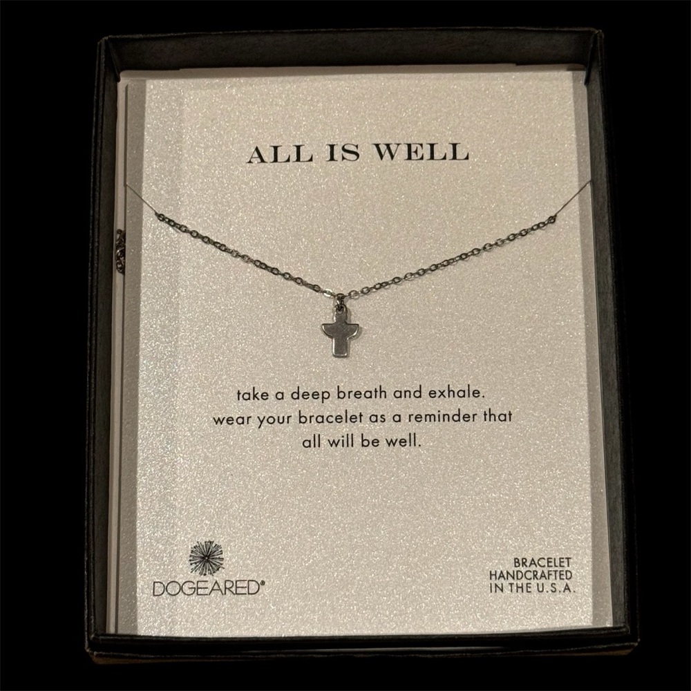 Dogeared - “All is well” Bracelet Silver NIB